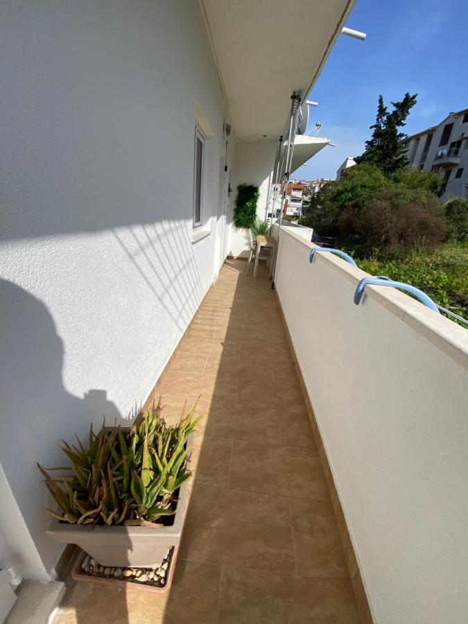 Mamma Mia Apartments-City Center Hvar Town Bagian luar foto