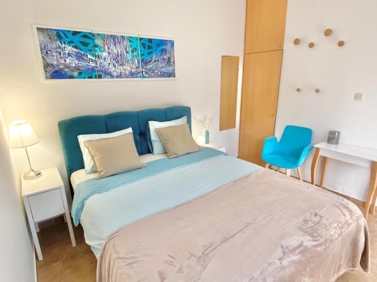 Mamma Mia Apartments-City Center Hvar Town Bagian luar foto